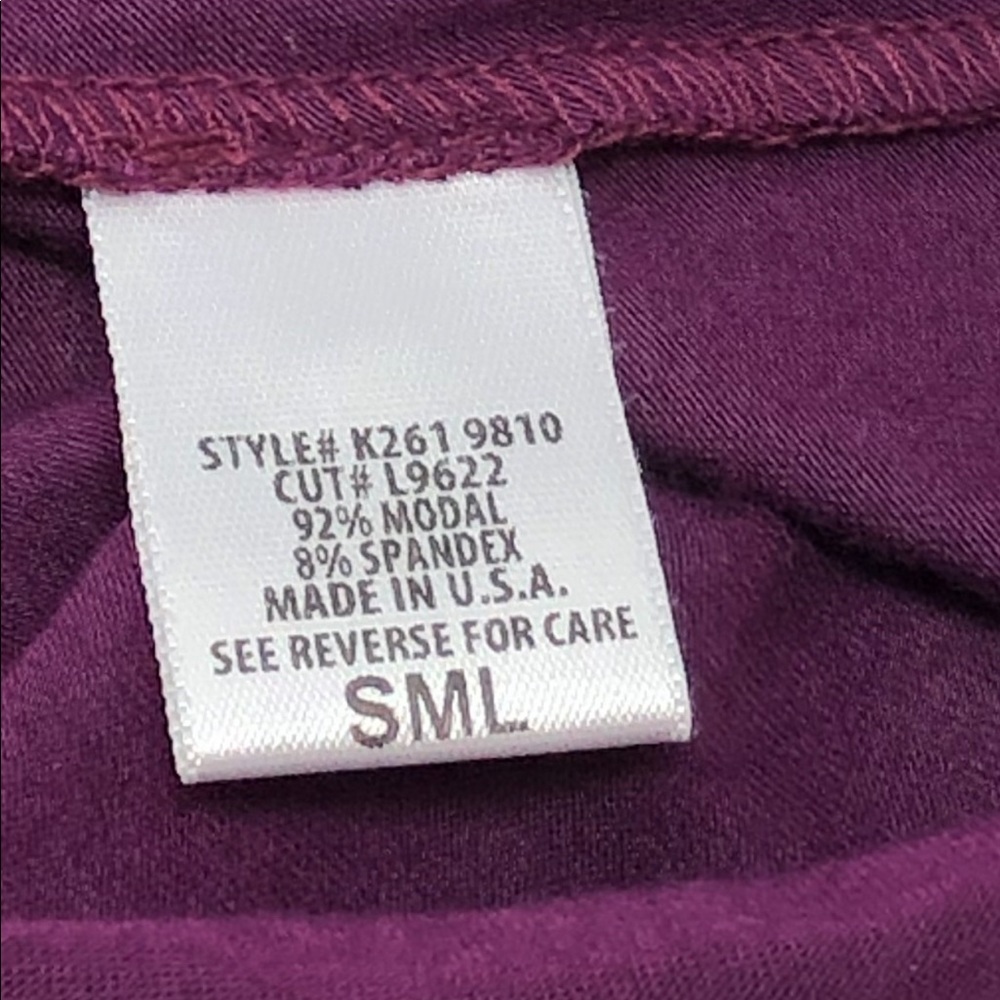 NEW EMMA & SAM Plum Cutout Long Sleeve Top-Small - Picture 5 of 6